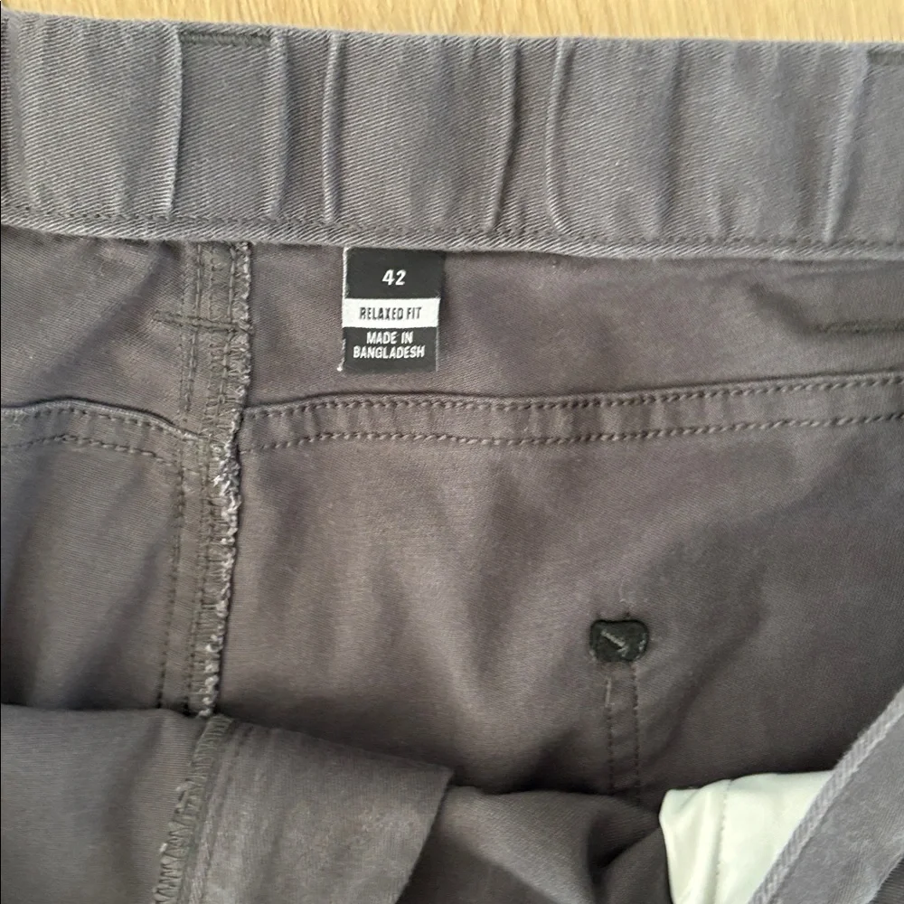 Carhartt Relaxed Fit Work Shorts – Men’s‎ 42 Gray